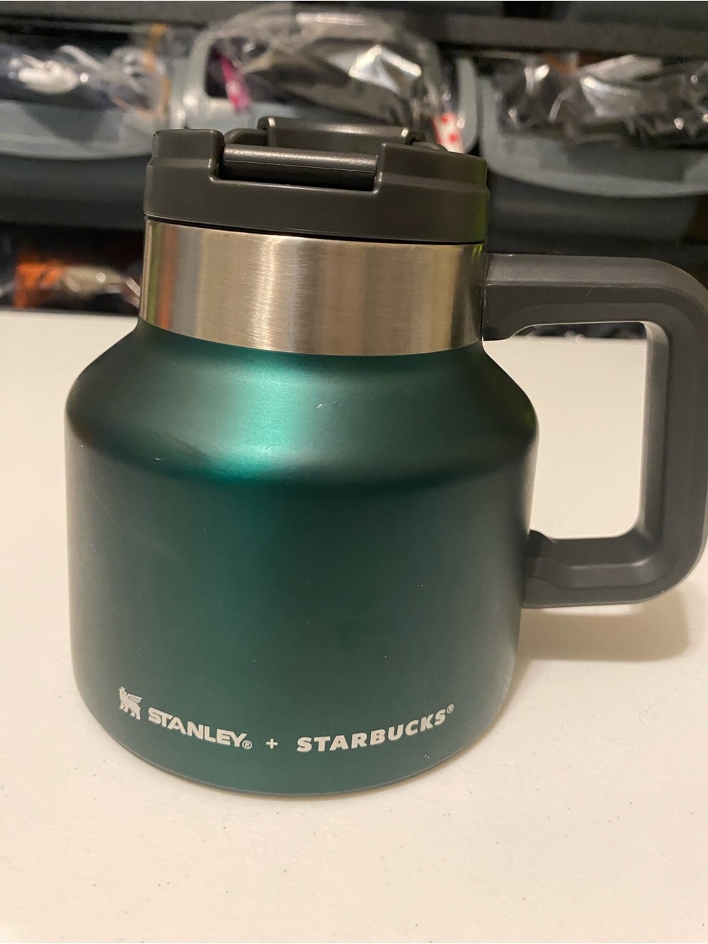 Starbucks Stanley insulted mug thermos